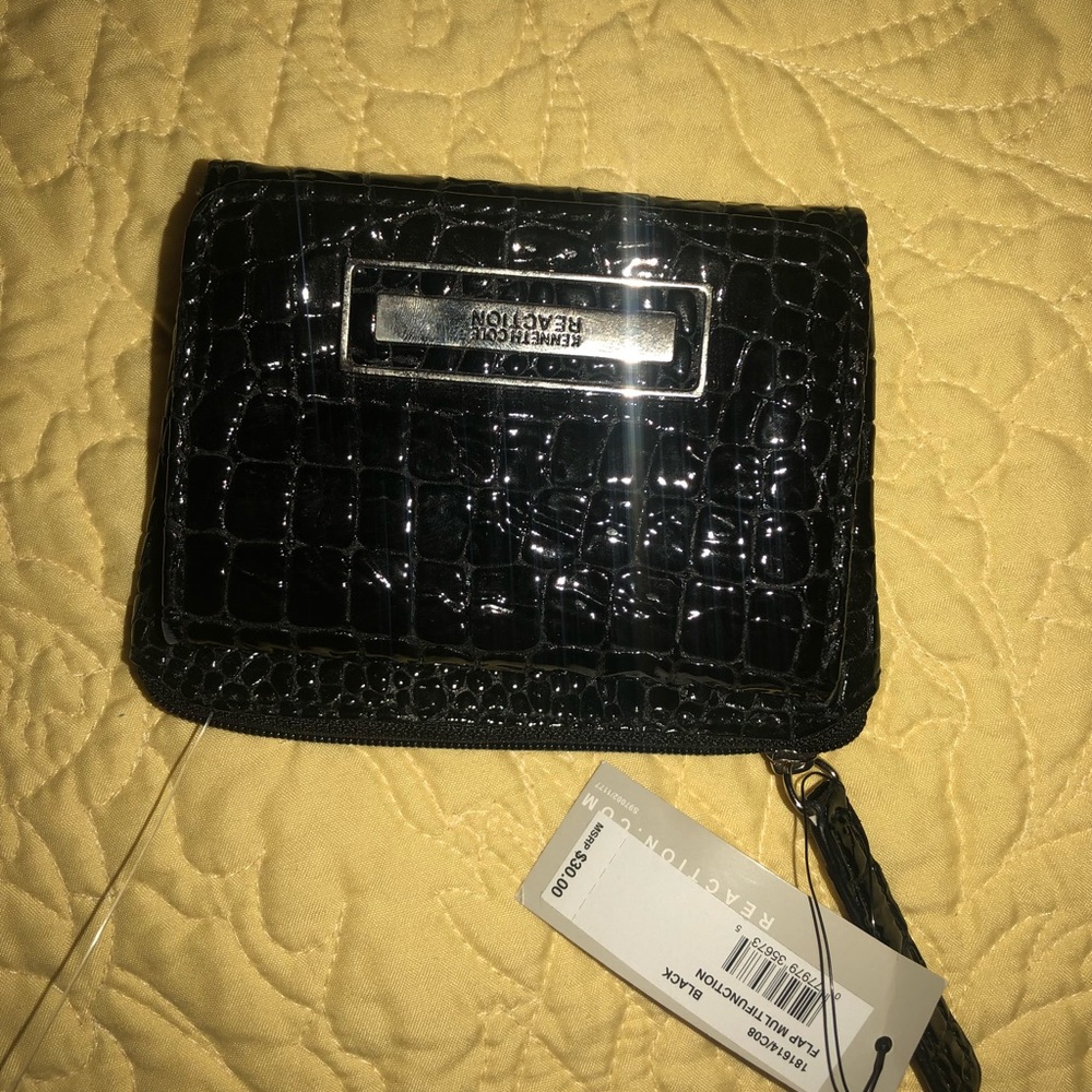 Black wallet